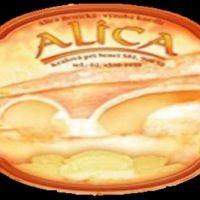 Alica Benická - Výroba domácich varených knedlí, buchiet a zemiakových lokší.